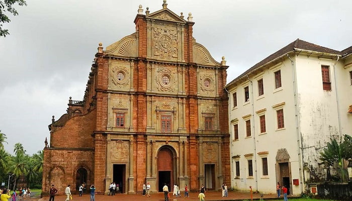 Basilica of Bom Jesus