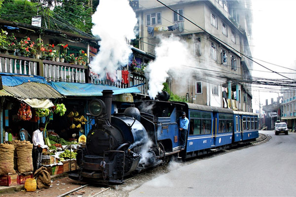 darjeeling-one-of-the-best-places-to-visit-in-india